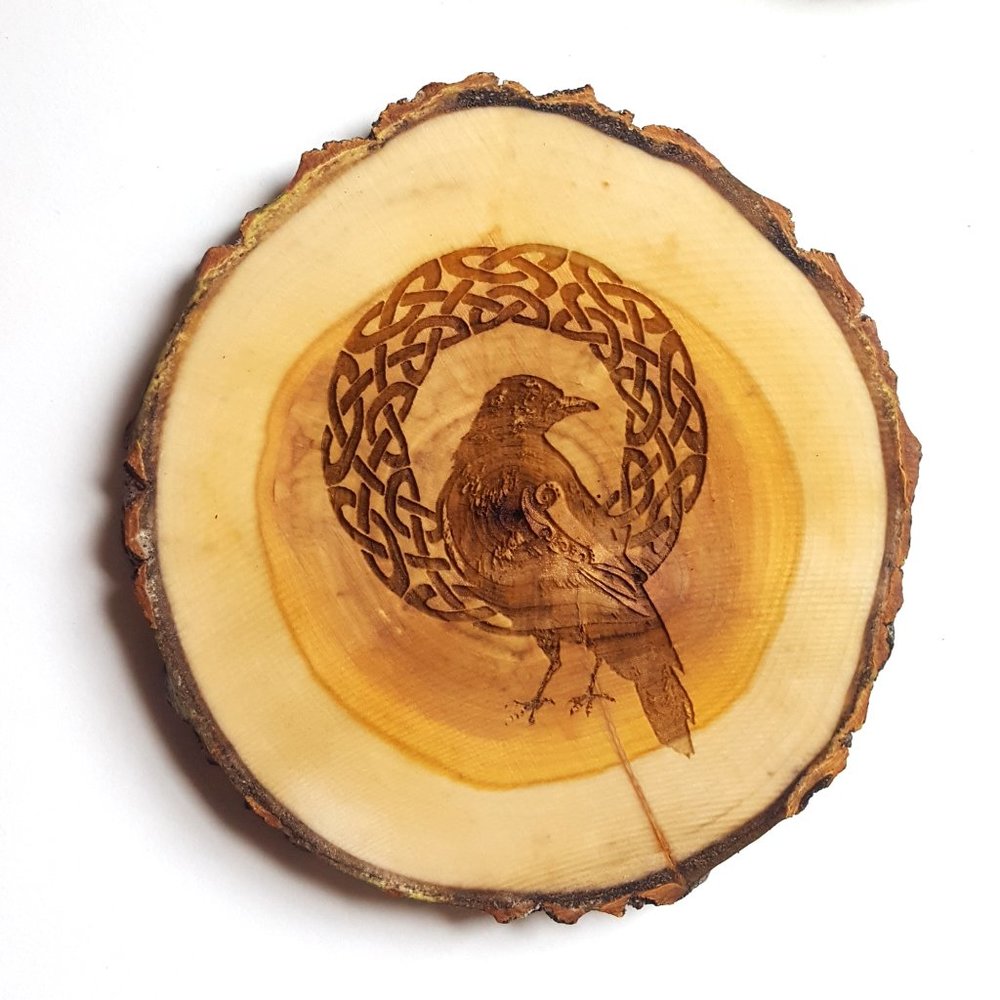 Celtic Raven Coaster Set of 4, Natural Tree Slice